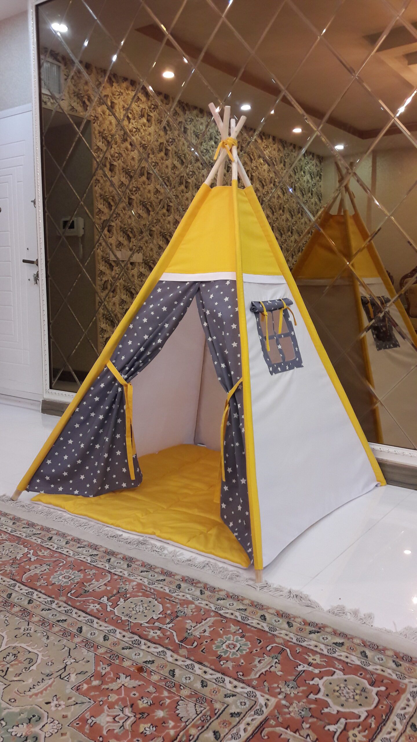 چادرسرخپوستی طرح خالخالی برند نگارکیدز CH1007 scaled