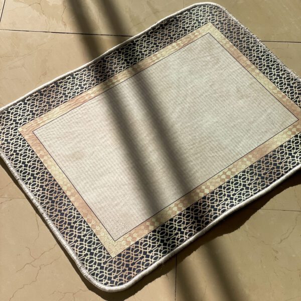پادری طرح خطهای هندسی سایز 50*70 برند فرمهر
